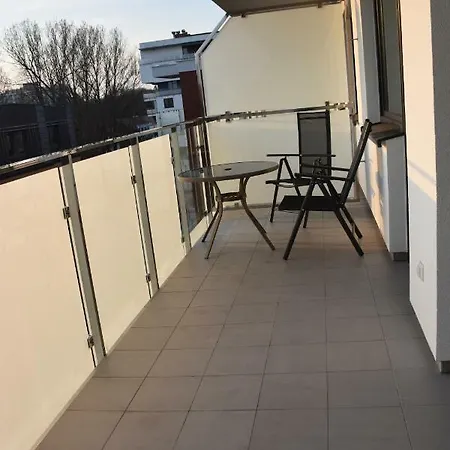 Balticum - Blizej Morza Z Garazem *