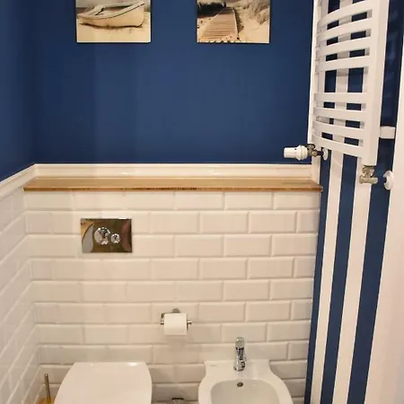 Balticum - Blizej Morza Z Garazem *