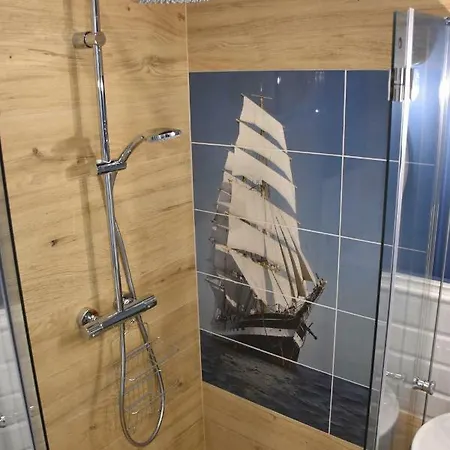 Balticum - Blizej Morza Z Garazem Kolberg